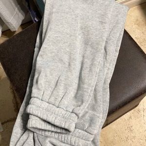 WOMENS BAGGY GREY SWEATPANTS